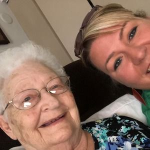 Meet your Posher, Brandi